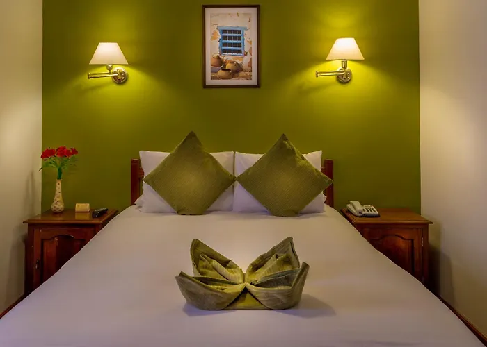 Hotel El Virrey By Katari 3*